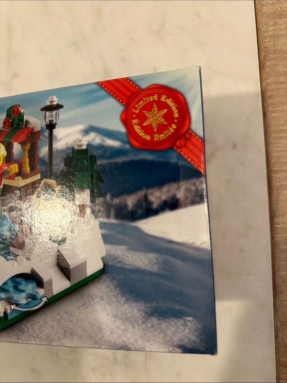 LEGO 40416 Limited Edition Ice Skating Rink 304 Pieces  New, Sealed in B…